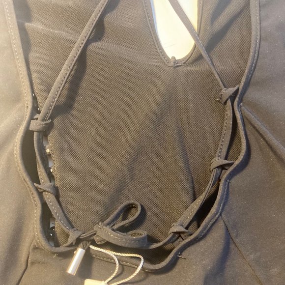 NWT JONATHAN SIMKHAI Plunging Neckline One Piece Swim in Black. Small - Picture 4 of 7